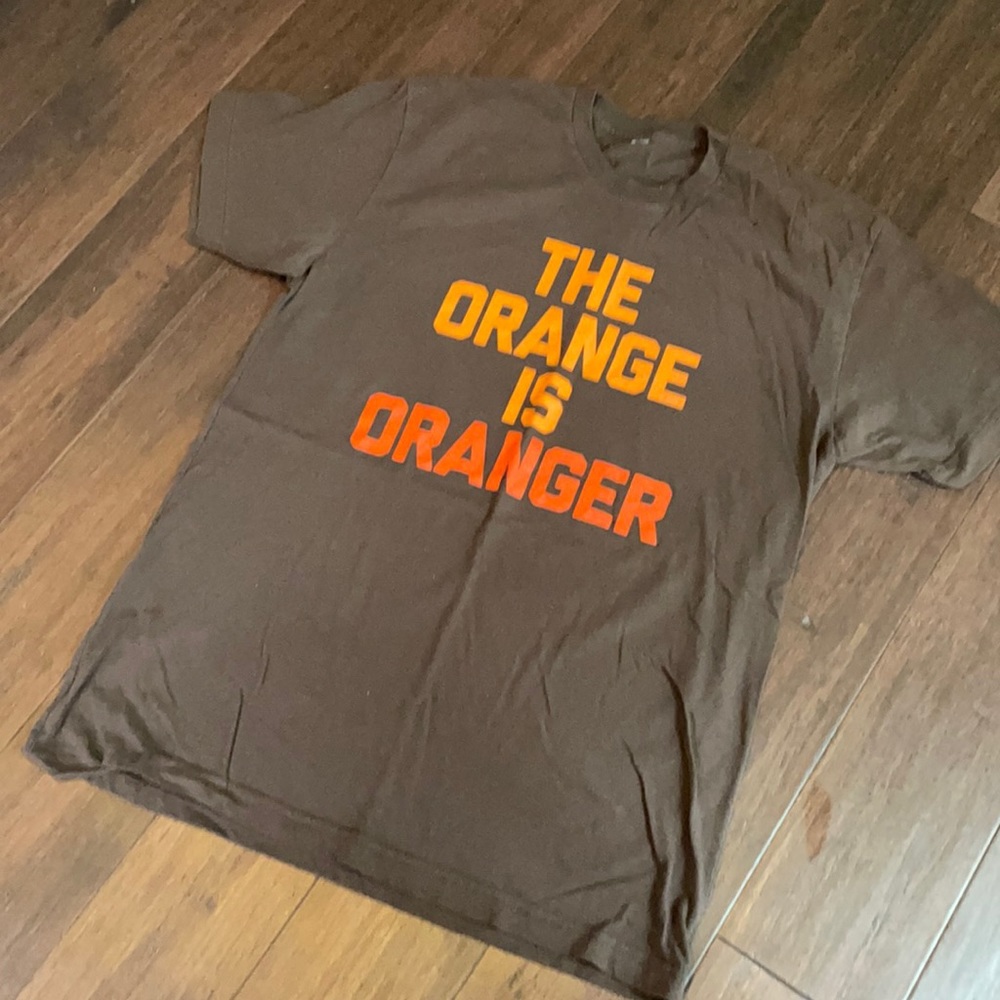 CLEVELAND BROWNS T-SHIRT